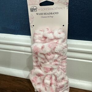 NIP! LoveShackFancy X Wet Brush Pink Floral Wash Headband
